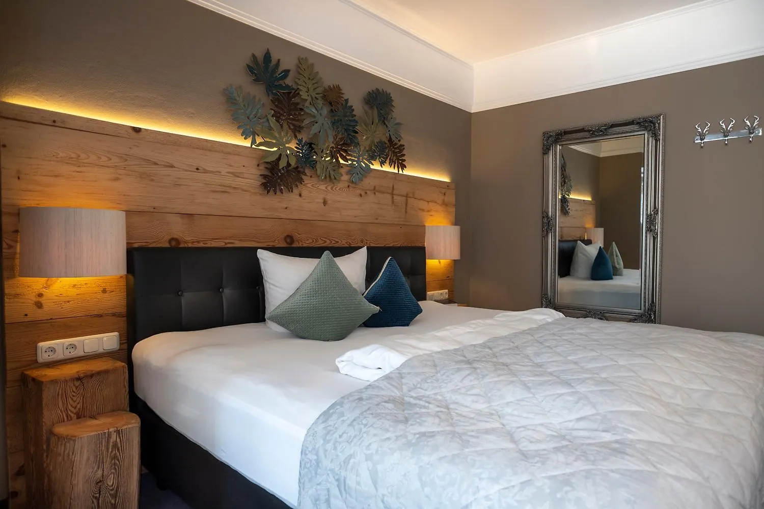 *** Otel Gartenhotel Salzach Burghausen Almanya