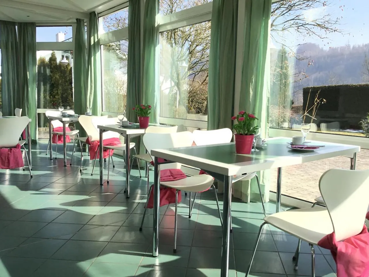 Gartenhotel Salzach Burghausen Almanya